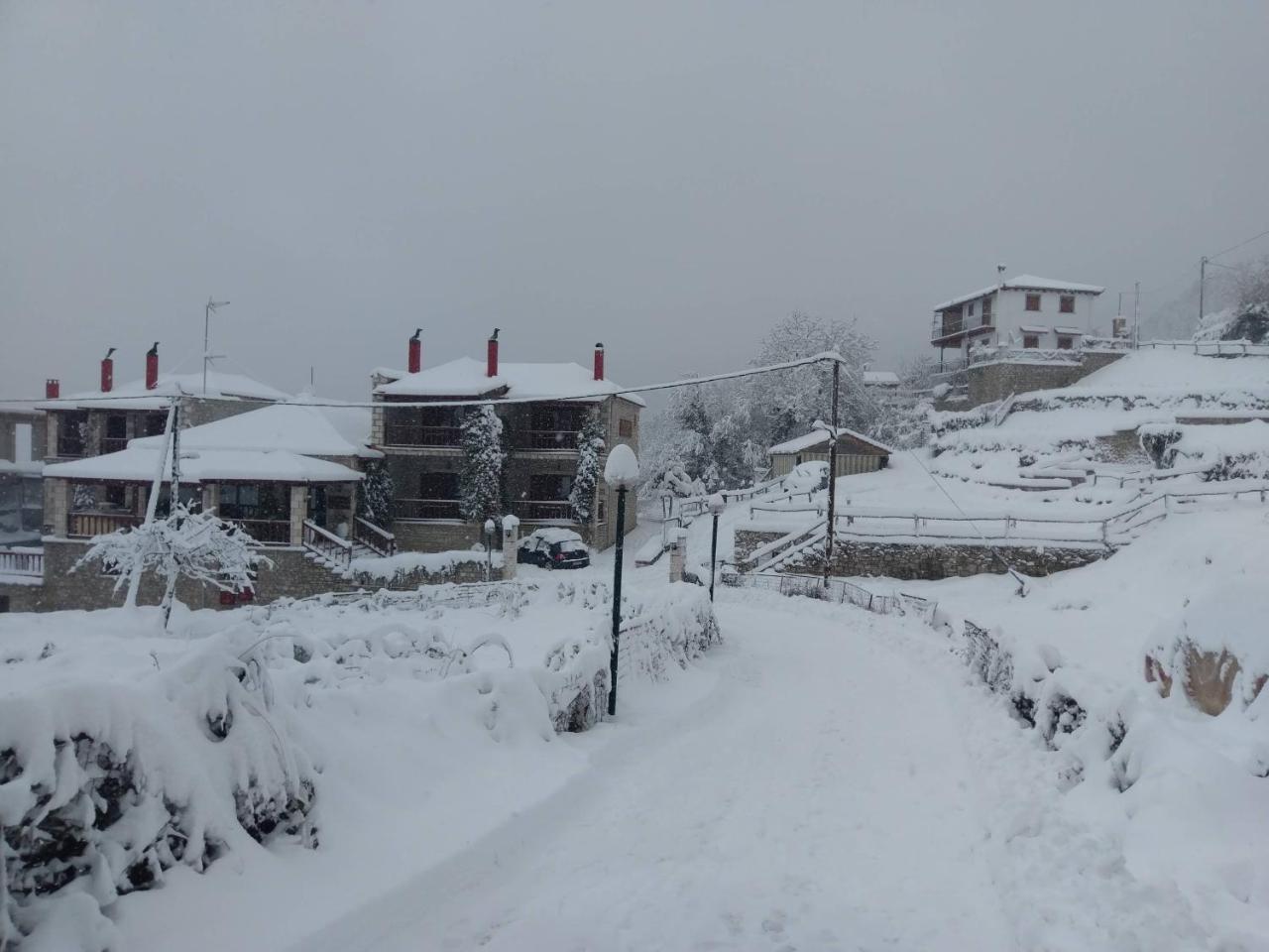 Village Inn Ano Khora Exterior foto